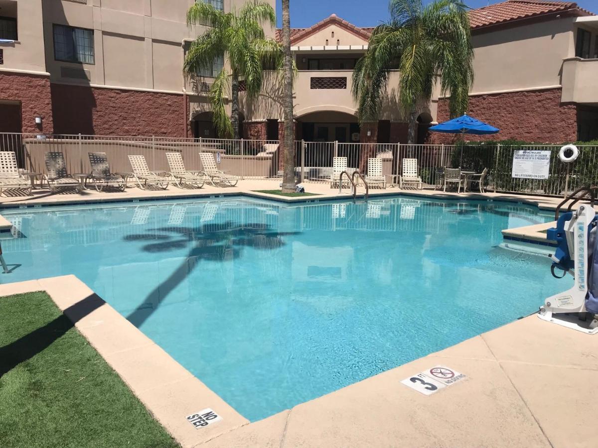 Hilton Vacation Club Varsity Club Tucson Exterior photo